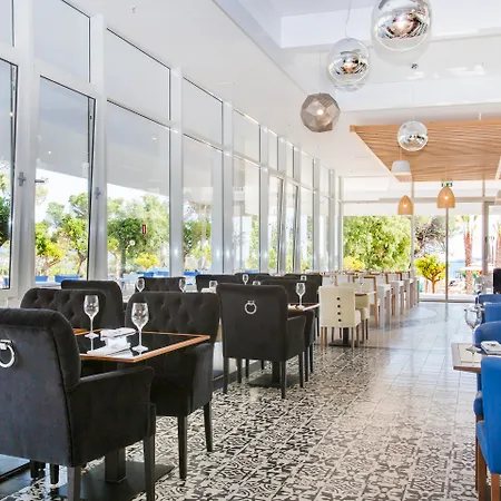 Amadria Park Ivan 4*