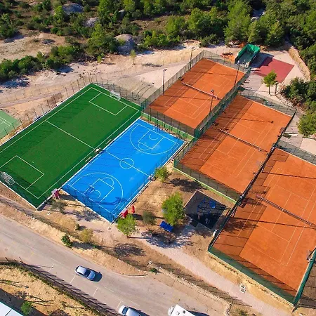 Amadria Park Ivan 4* שיבניק