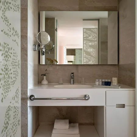 Amadria Park Ivan 4* シベニク