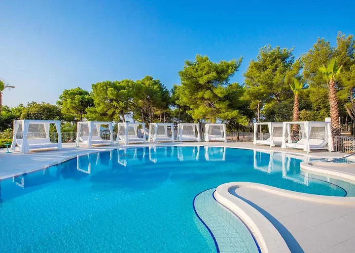 Hotel Amadria Park Ivan 4*