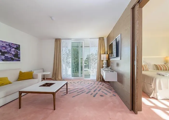 Отель Amadria Park Ivan Шибеник