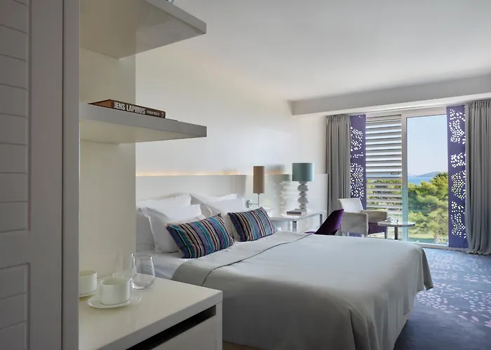 Hotel Amadria Park Ivan 4*